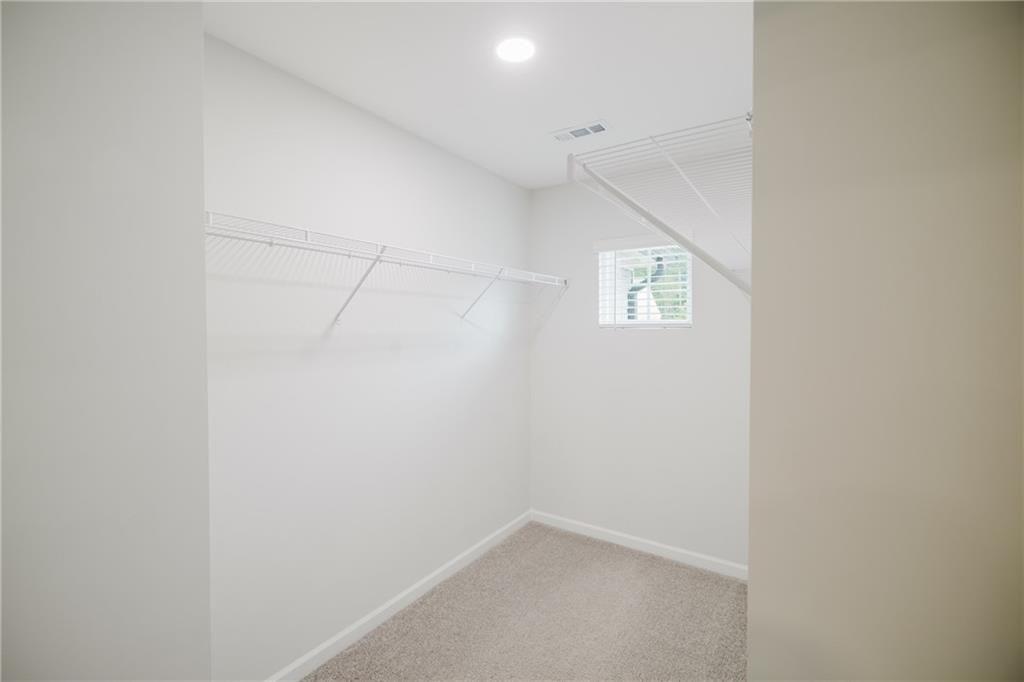 119 Ridgewood Way