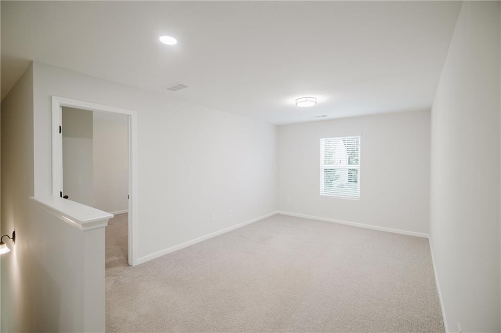 119 Ridgewood Way