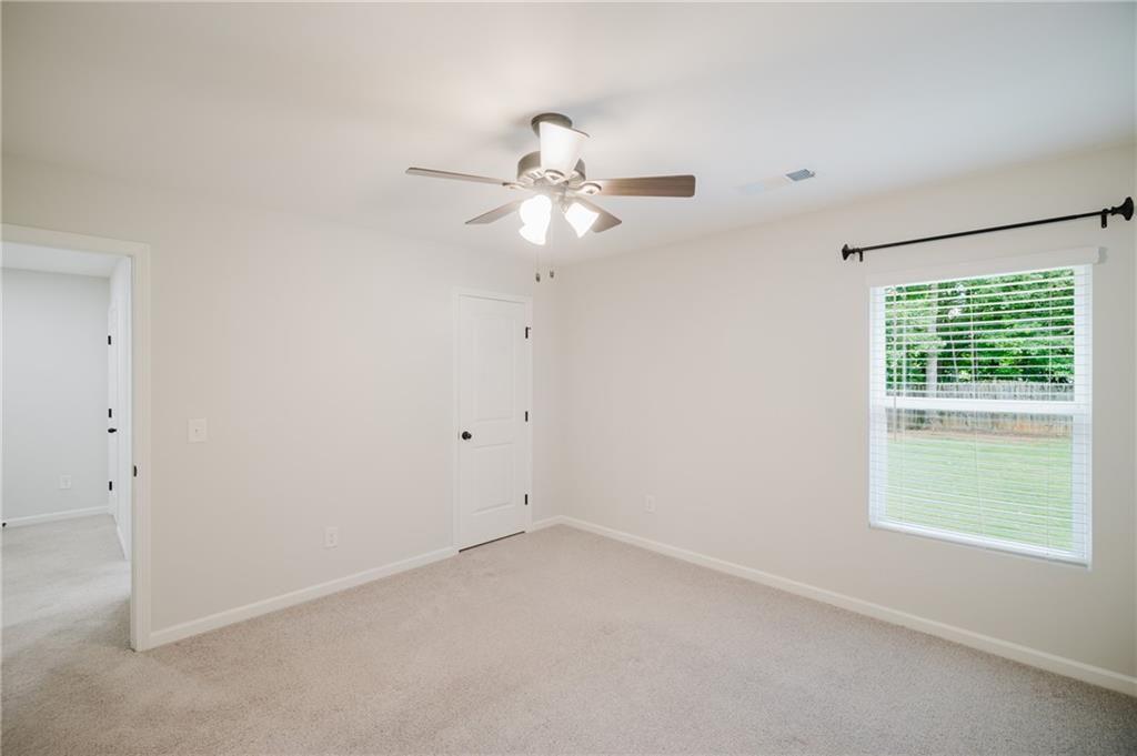 119 Ridgewood Way
