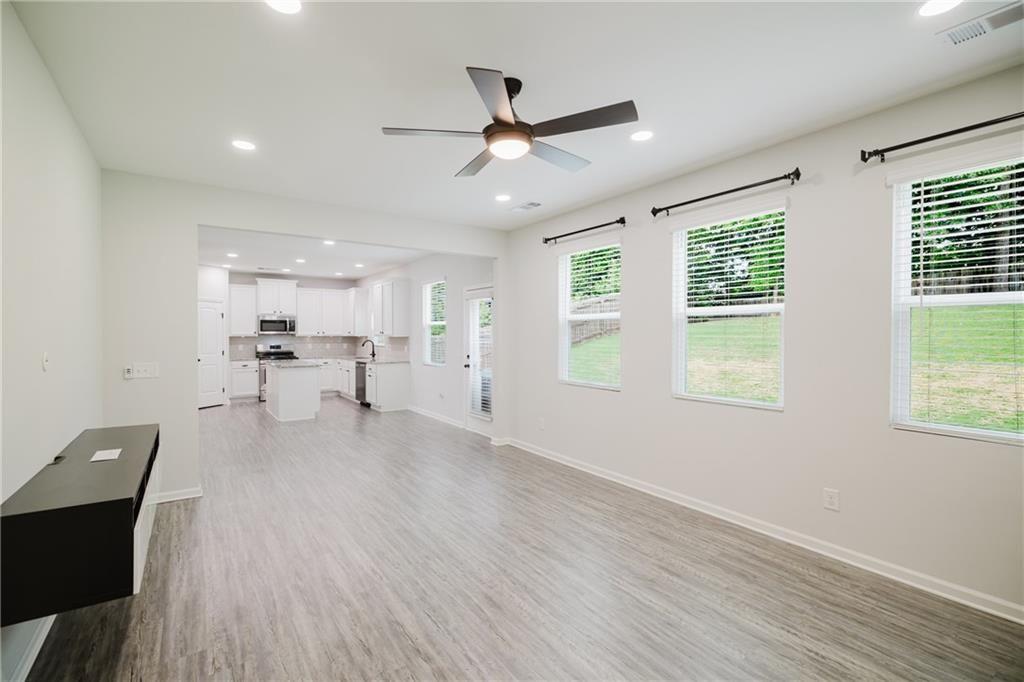 119 Ridgewood Way