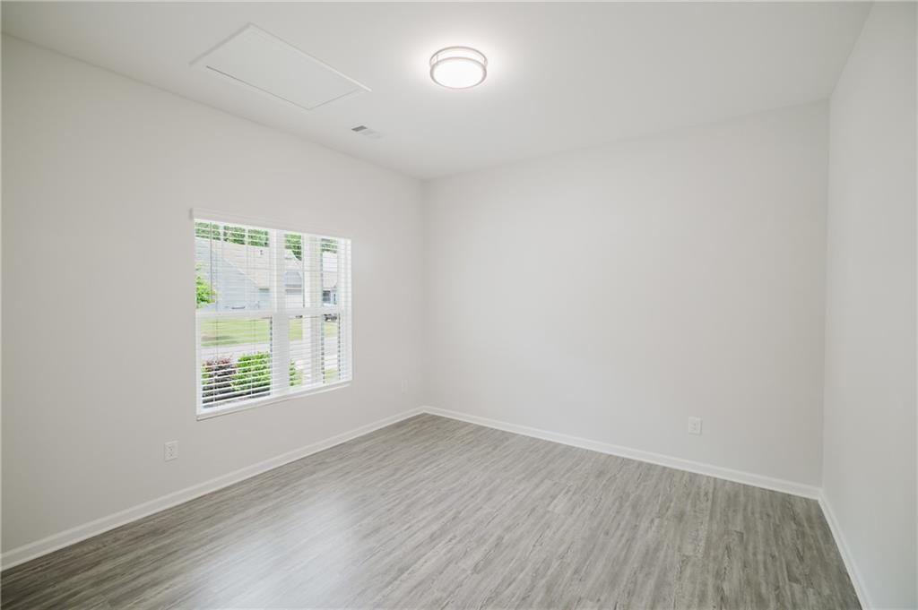 119 Ridgewood Way