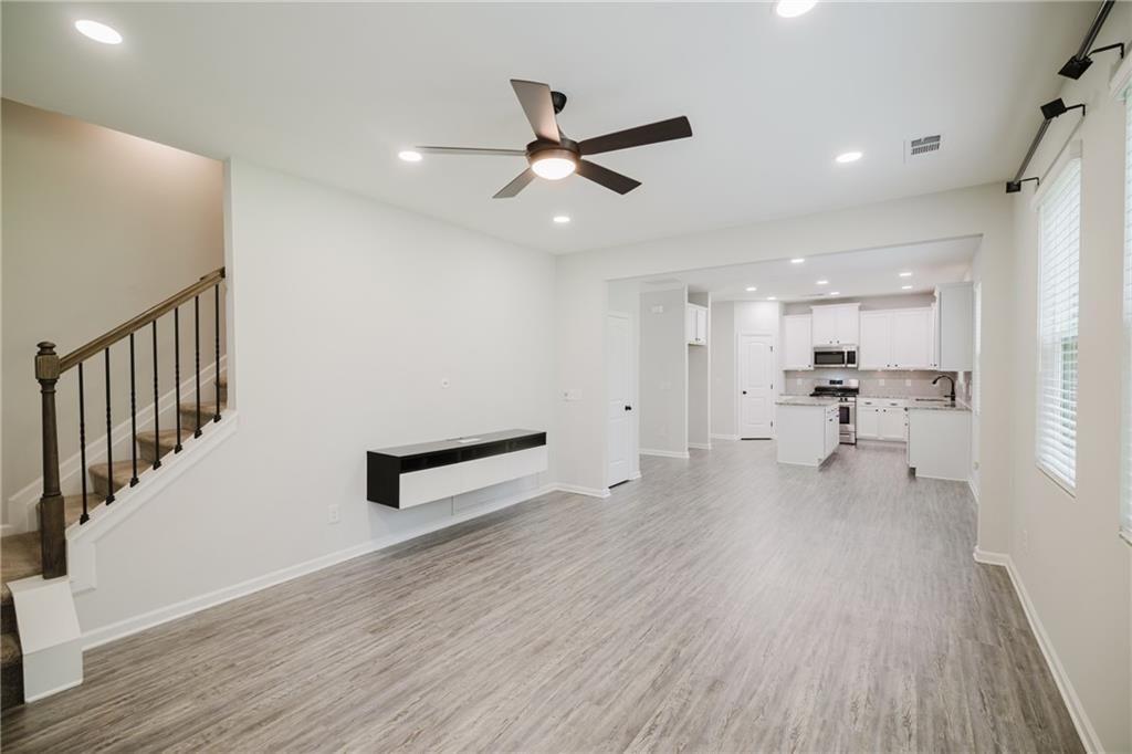 119 Ridgewood Way