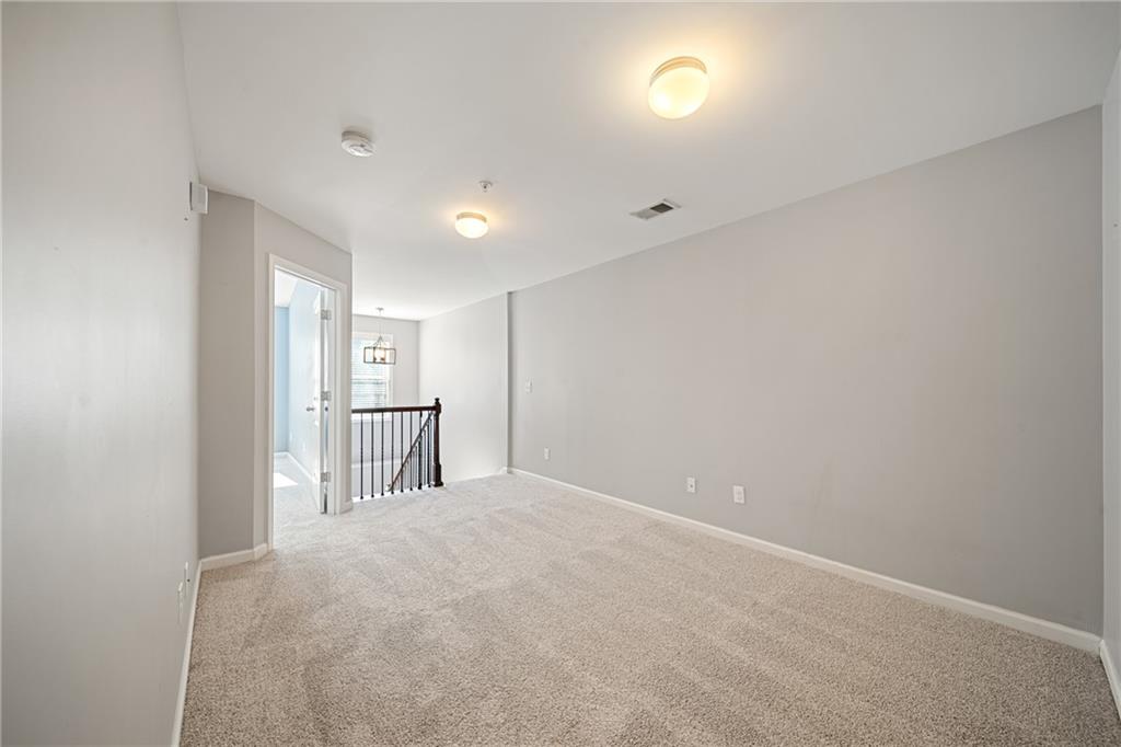 3346 Vintage Circle SE
