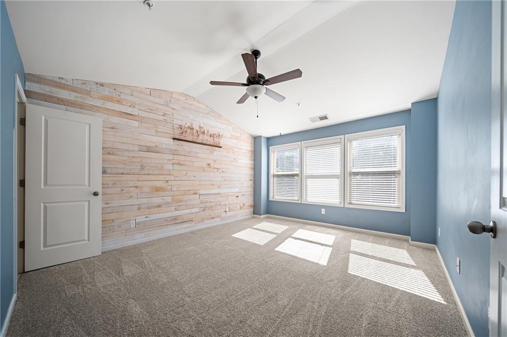 3346 Vintage Circle SE