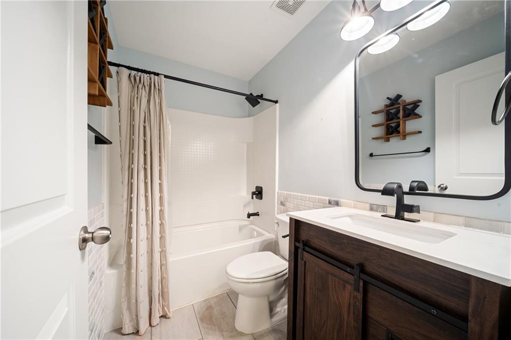 3346 Vintage Circle SE