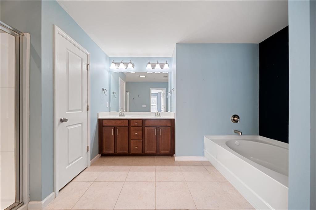3346 Vintage Circle SE