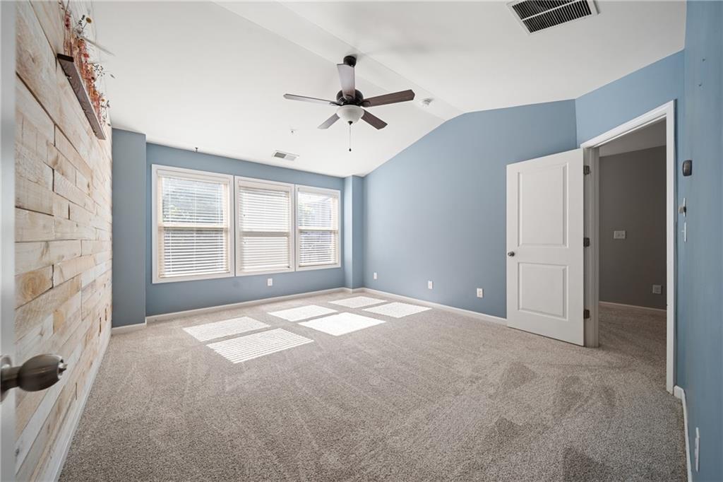 3346 Vintage Circle SE