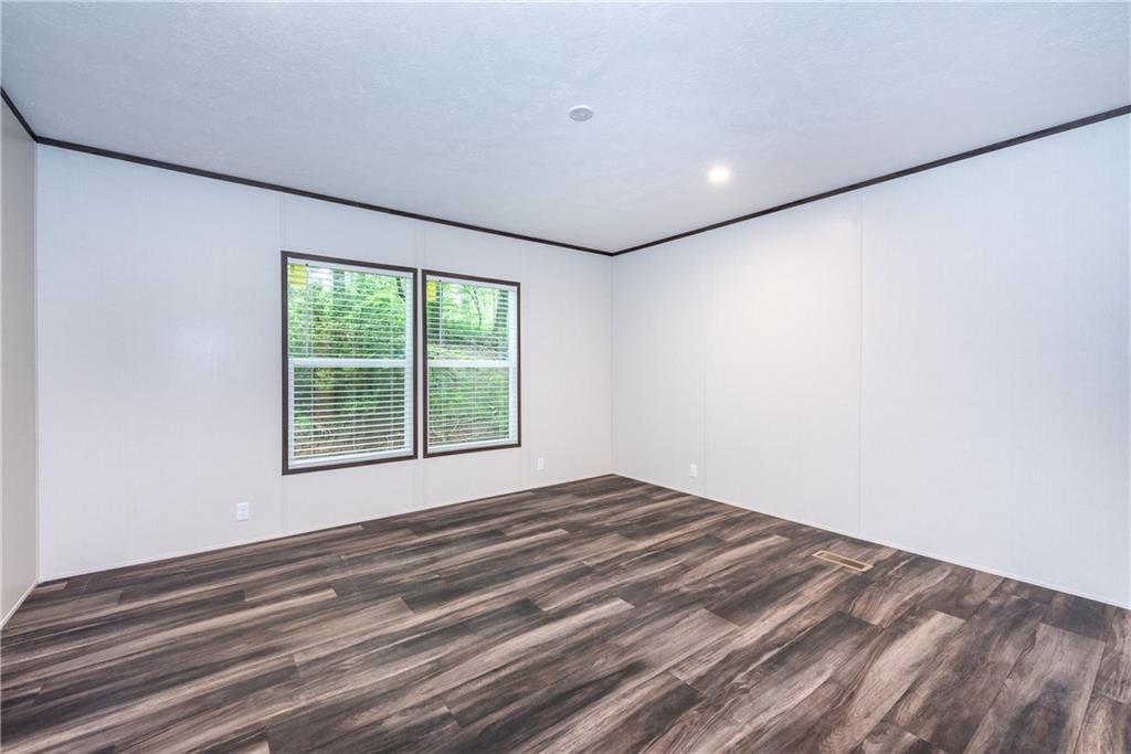 522 Refuge Valley Road