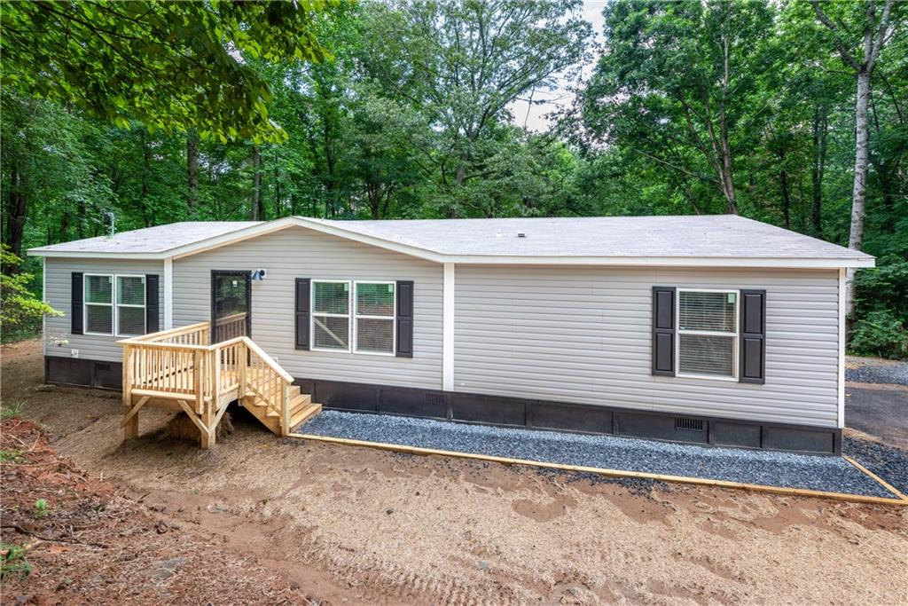 522 Refuge Valley Road