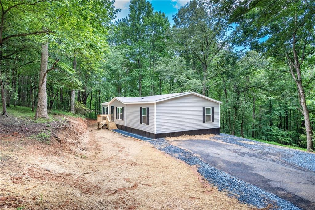 522 Refuge Valley Road
