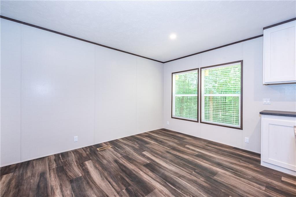 522 Refuge Valley Road