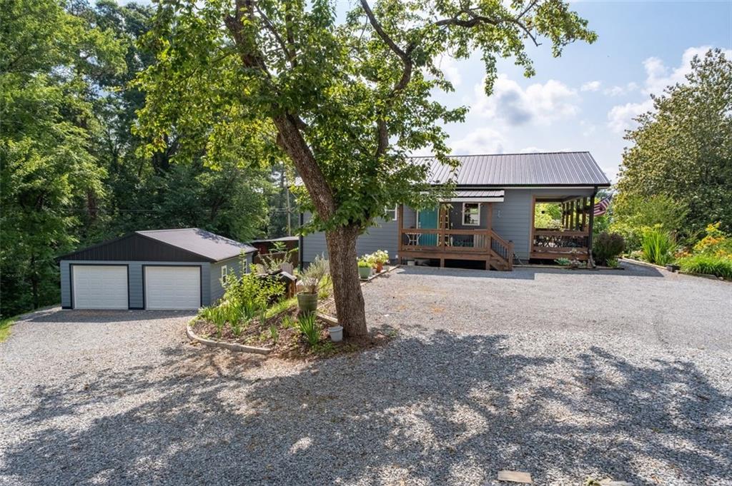 245 Lucille Avenue
