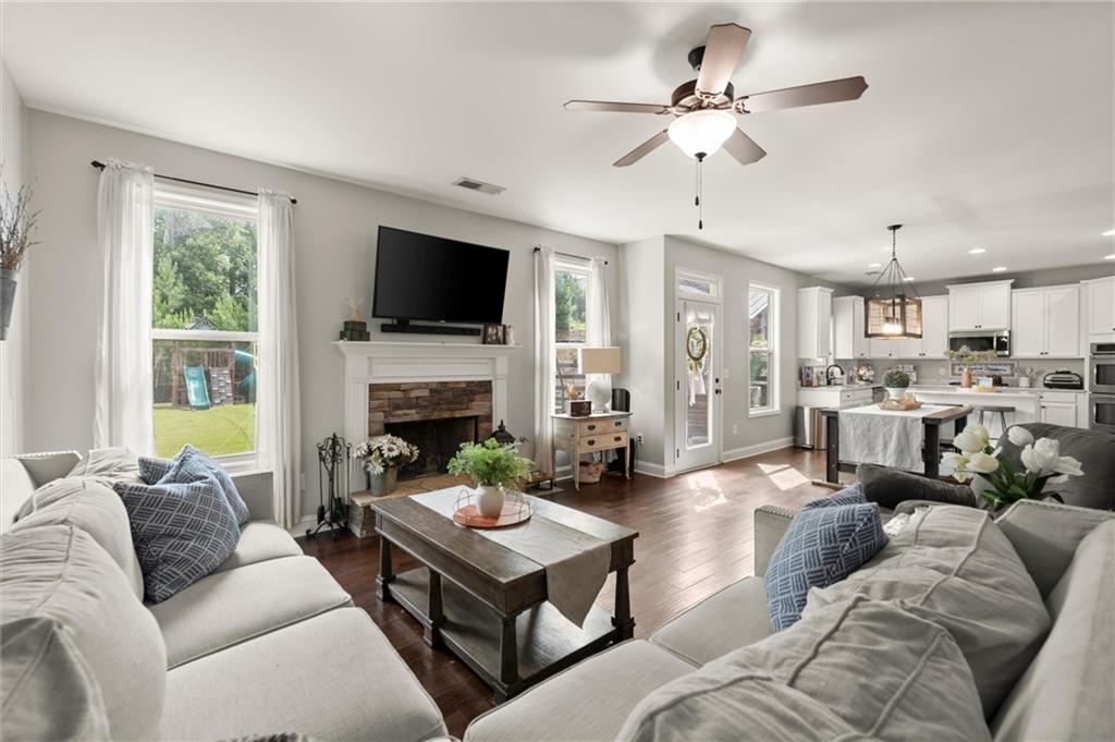 96 Alder Landing S