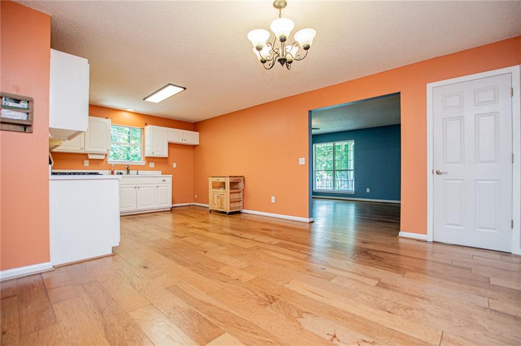 6150 Shallow Wood Lane