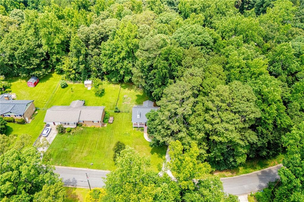 6150 Shallow Wood Lane