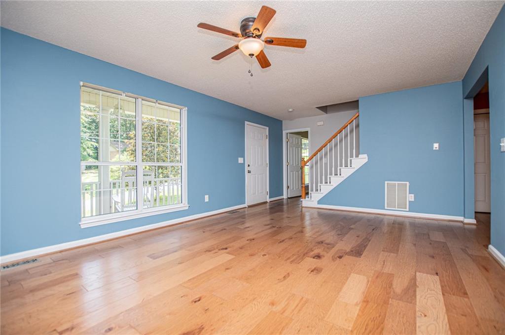 6150 Shallow Wood Lane
