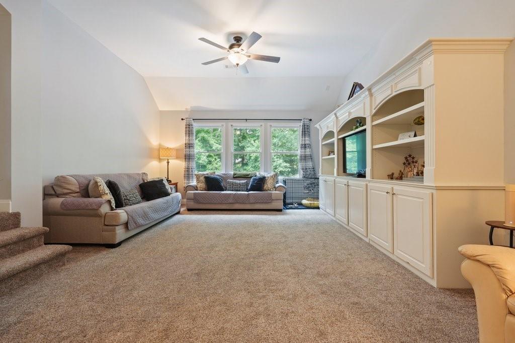 130 Newcastle Walk