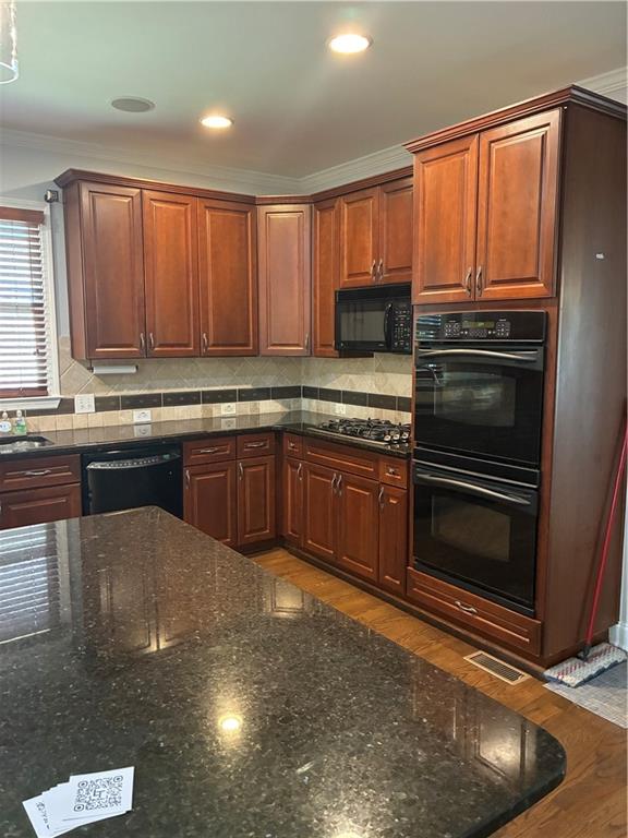 130 Newcastle Walk