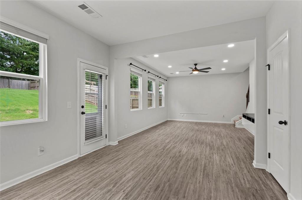 119 Ridgewood Way