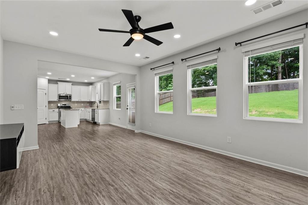 119 Ridgewood Way