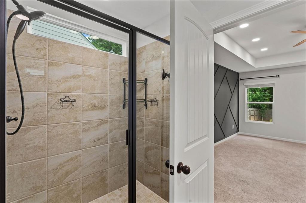 119 Ridgewood Way