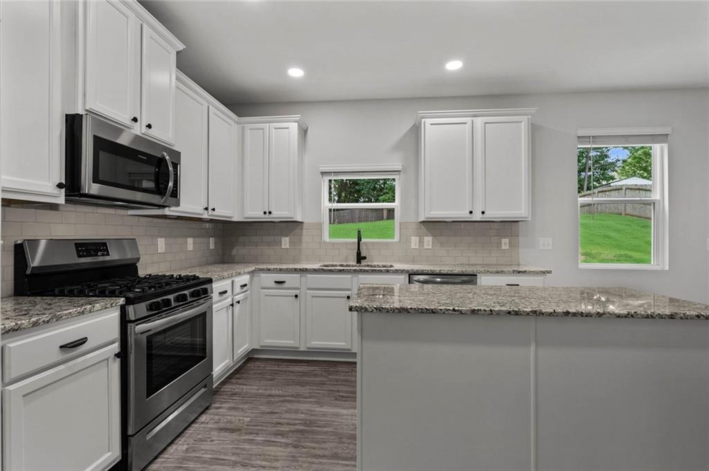 119 Ridgewood Way