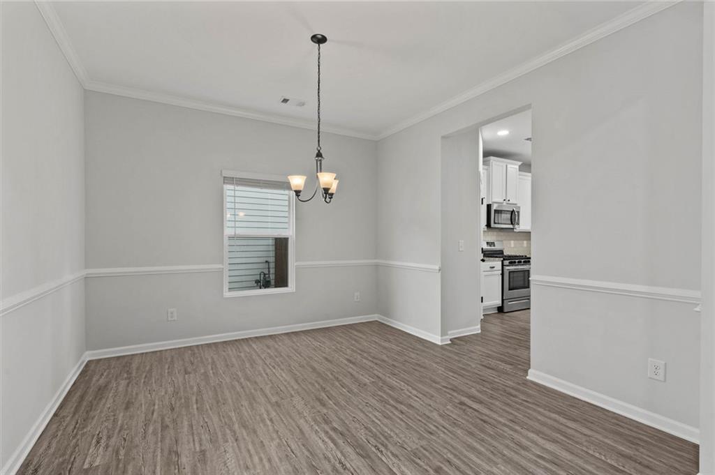 119 Ridgewood Way