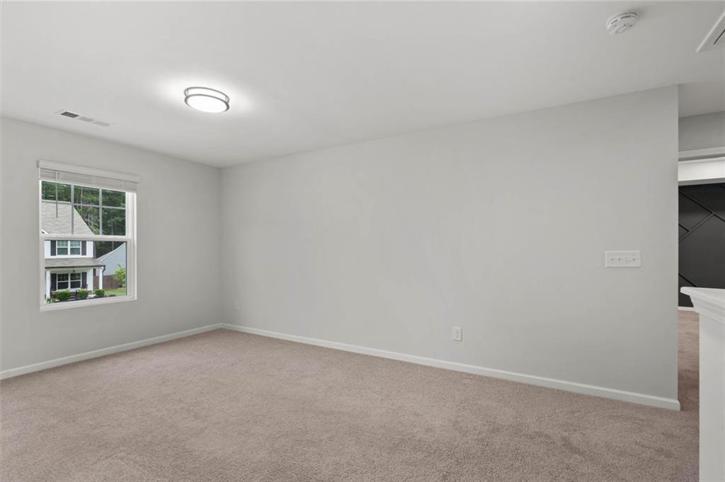 119 Ridgewood Way