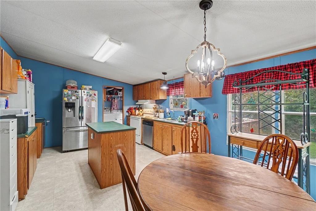 650 Bart Manous Road