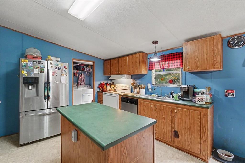 650 Bart Manous Road