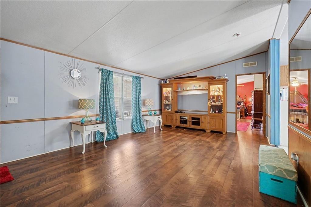 650 Bart Manous Road