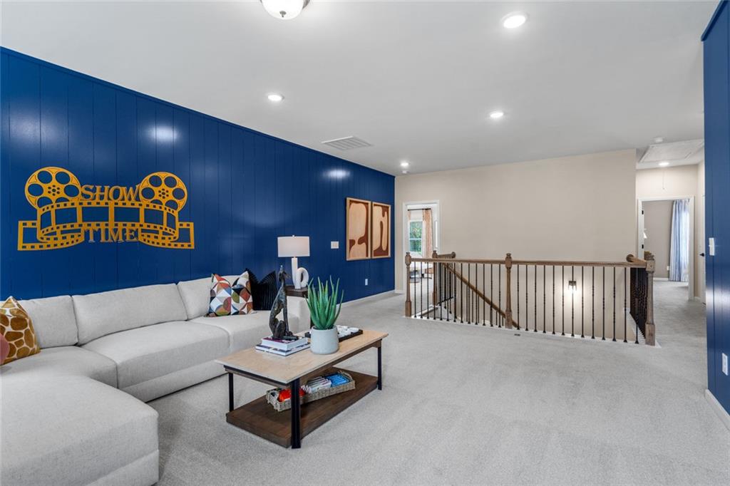 124 Shire Loop