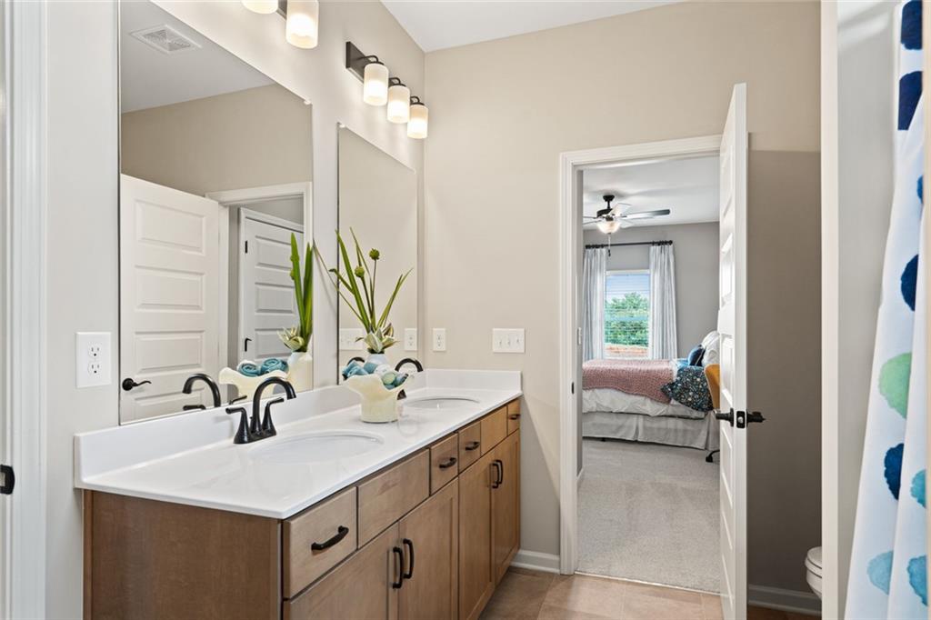 124 Shire Loop
