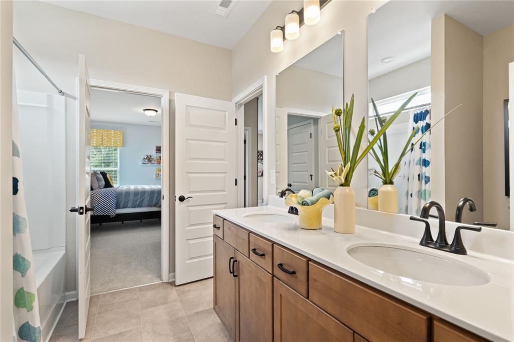 124 Shire Loop