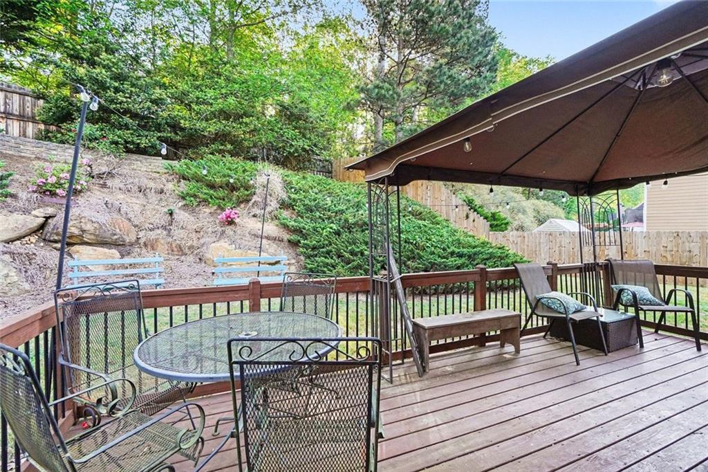 355 Thorn Creek Way