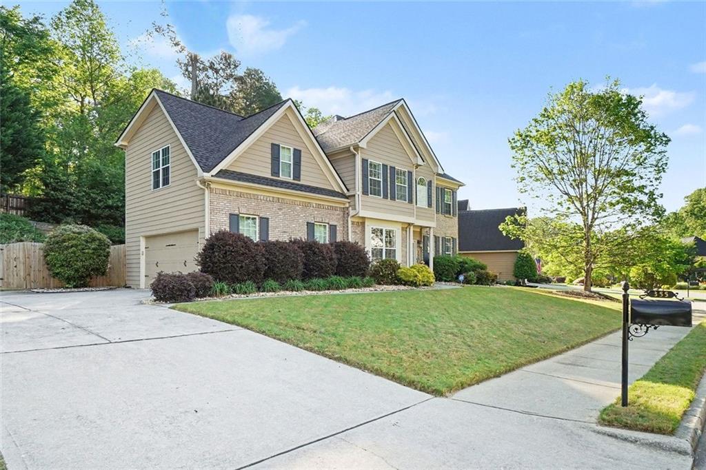 355 Thorn Creek Way