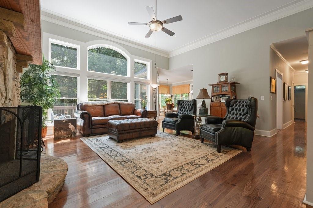 391 Prospector Way