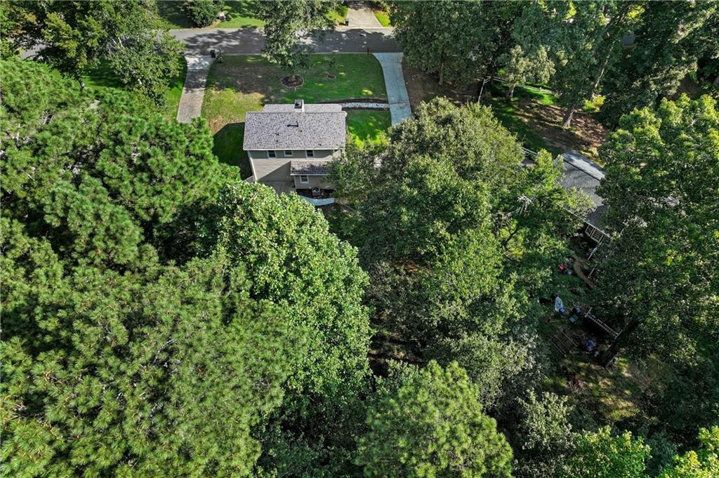 2883 Country Lane NW