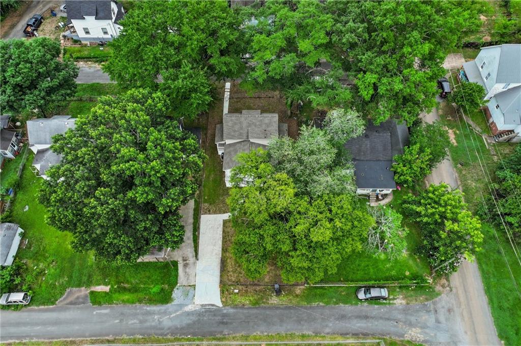13 Hillside Avenue