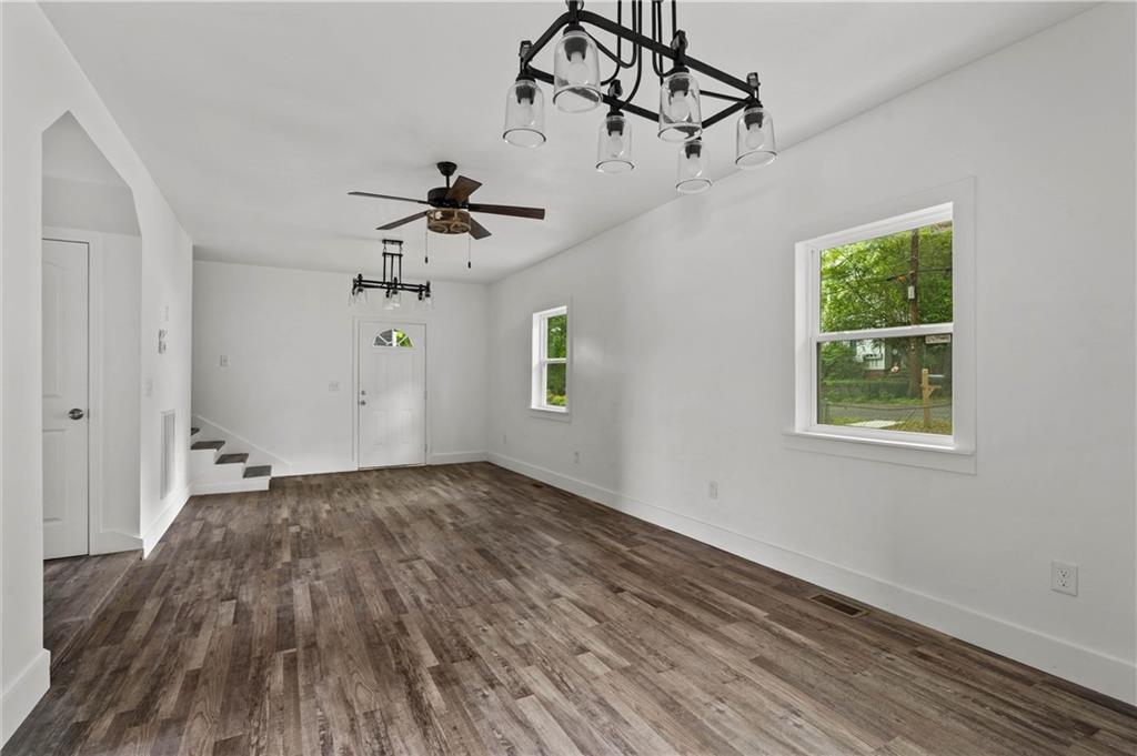 13 Hillside Avenue