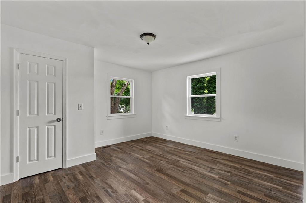13 Hillside Avenue