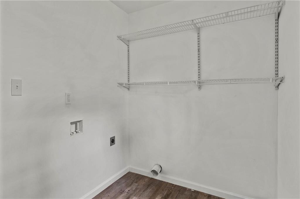 13 Hillside Avenue