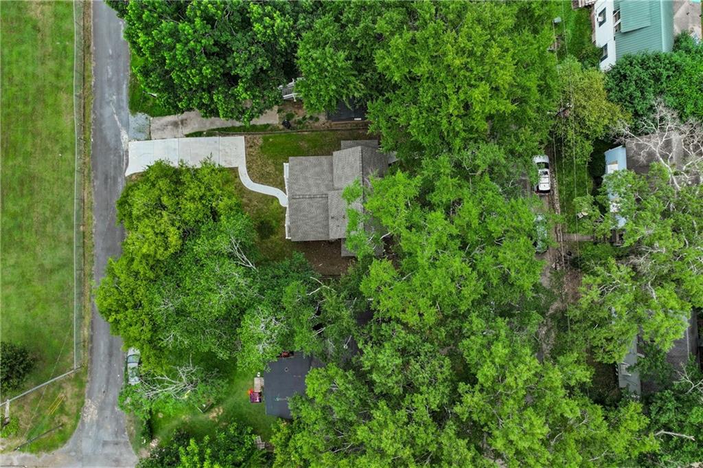 13 Hillside Avenue