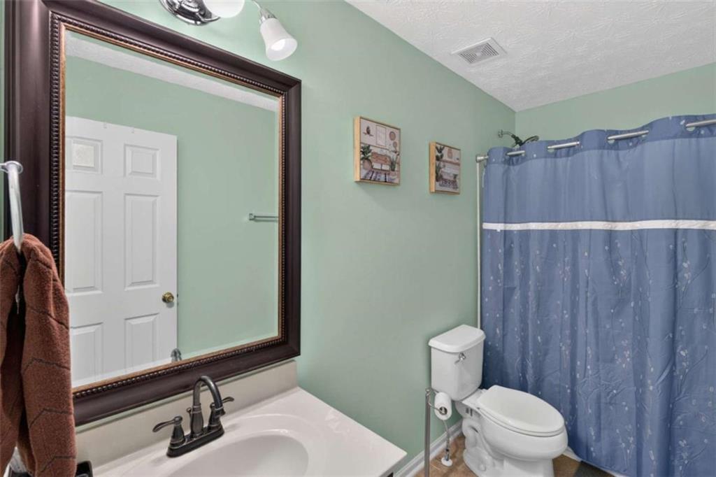 2793 Jordan Lane