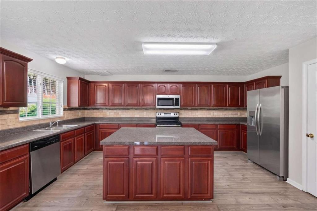 2793 Jordan Lane