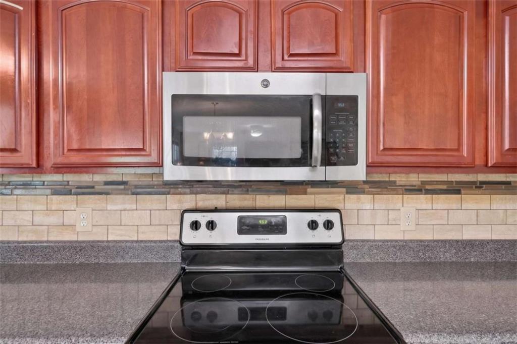 2793 Jordan Lane