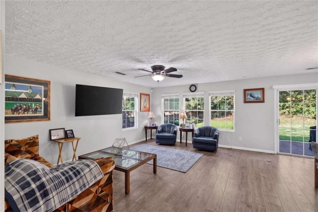 2793 Jordan Lane