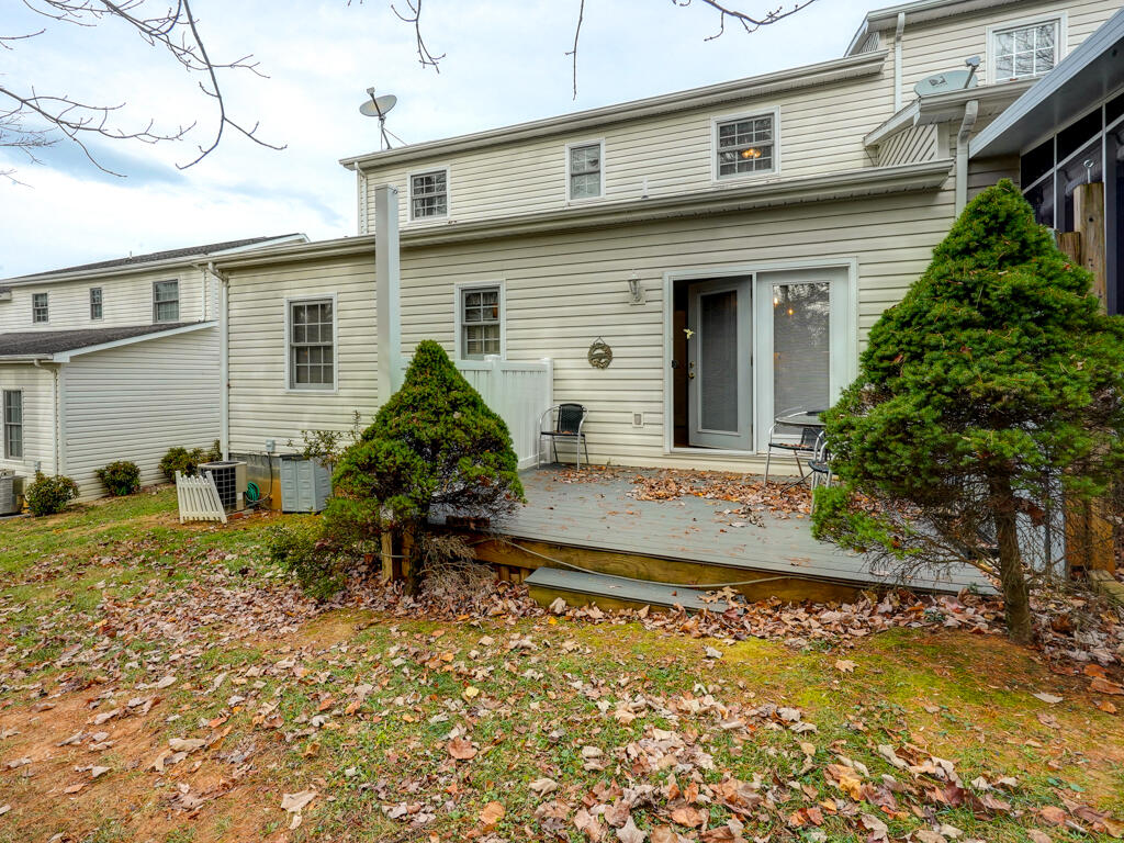 15 Cherokee Ridge Court, `