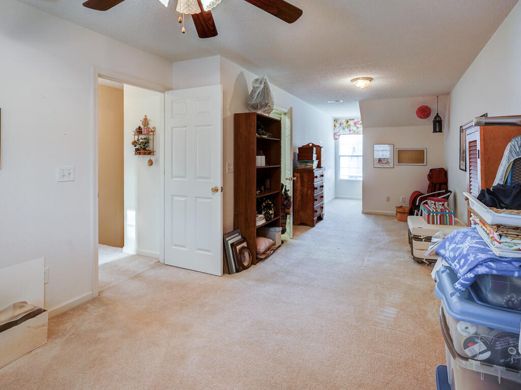 15 Cherokee Ridge Court, `