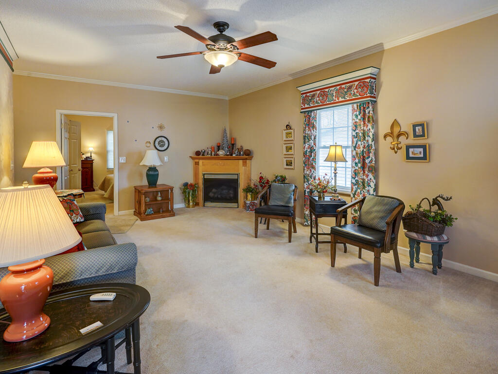 15 Cherokee Ridge Court, `